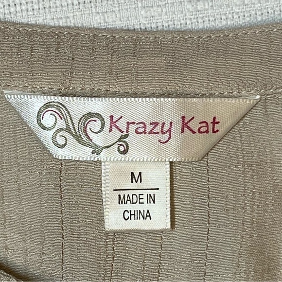 $5 ADD ON with $15+ Bundle Krazy Kat Boho Crochet Trim Tunic Blouse Sz M EUC - Picture 3 of 13